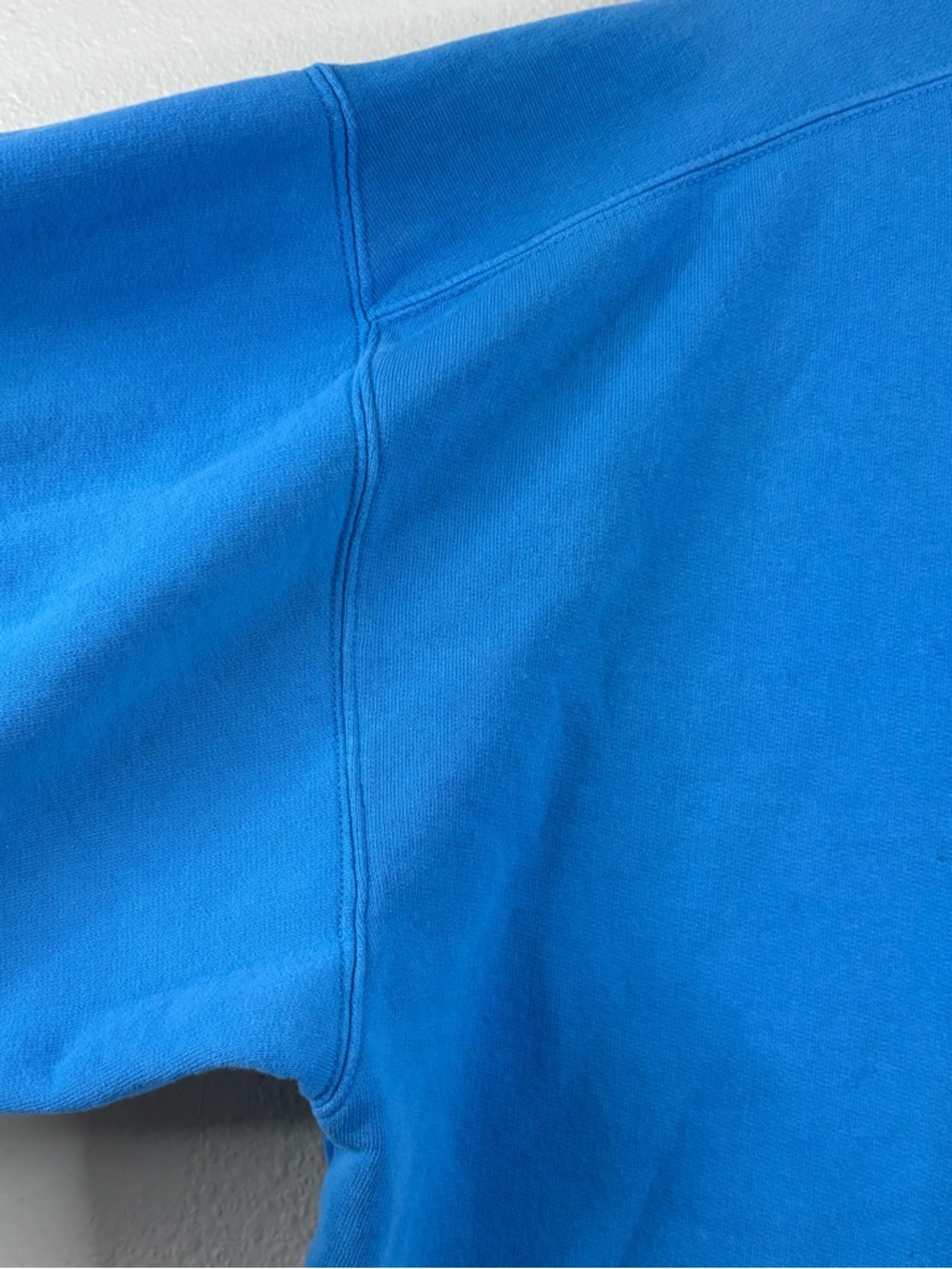 Disneyland Sky Blue Pullover Mickey Mouse Disney World Sz Large Sweatshirt - Picture 4 of 9